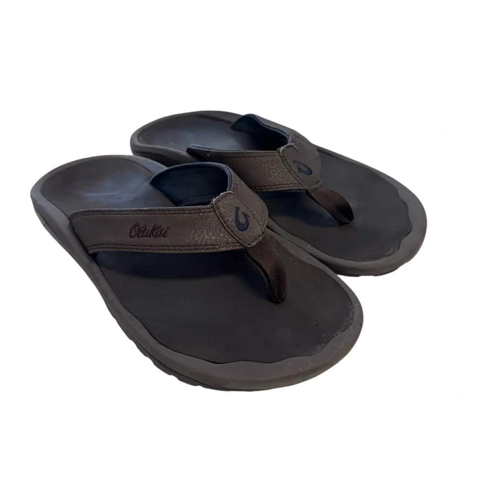 OluKai Brown Sandals Casual Flip-Flops Men’s Size 8